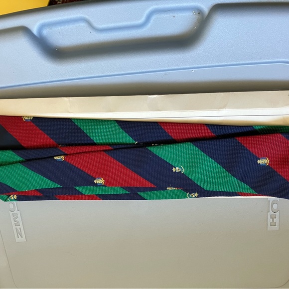 Tie - Picture 3 of 6